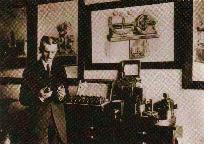 Nikola-Tesla-Contemplating